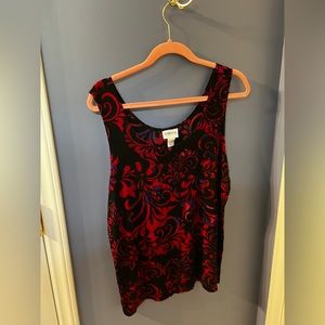 Chico’s top ~special size 3, equivalent to 16~ black and red, stretchy